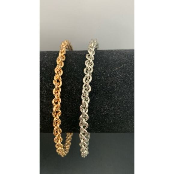 Lot Os 2 Twisted Stiff Chain Link Bangle Bracelets 1 Silver Tone 1 Gold Tone - Picture 1 of 4